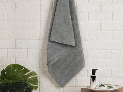 Genesis 100% cotton bath towel By Spaces